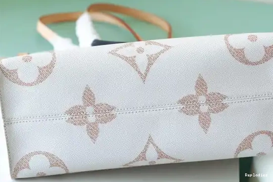 Cheap VUITTON MM ONTHEGO LOUIS 0619